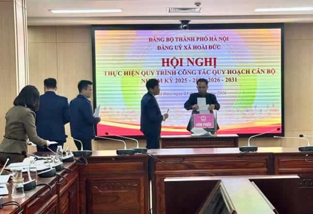 Đảng ủy xã Hoài Đức tổ chức hội nghị thực hiện các quy trình về công tác quy hoạch cán bộ nhiệm kỳ 2025 - 2030, 2026 - 2031- Ảnh 5.