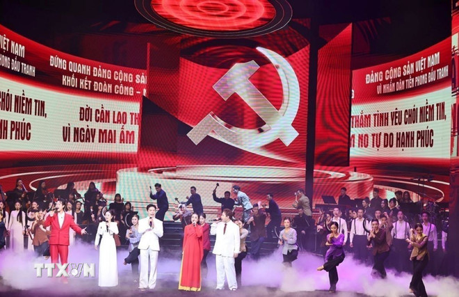 Chương trình nghệ thuật 'Dưới lá cờ vẻ vang của Đảng' được truyền hình trực tiếp trên VTV1- Ảnh 1.