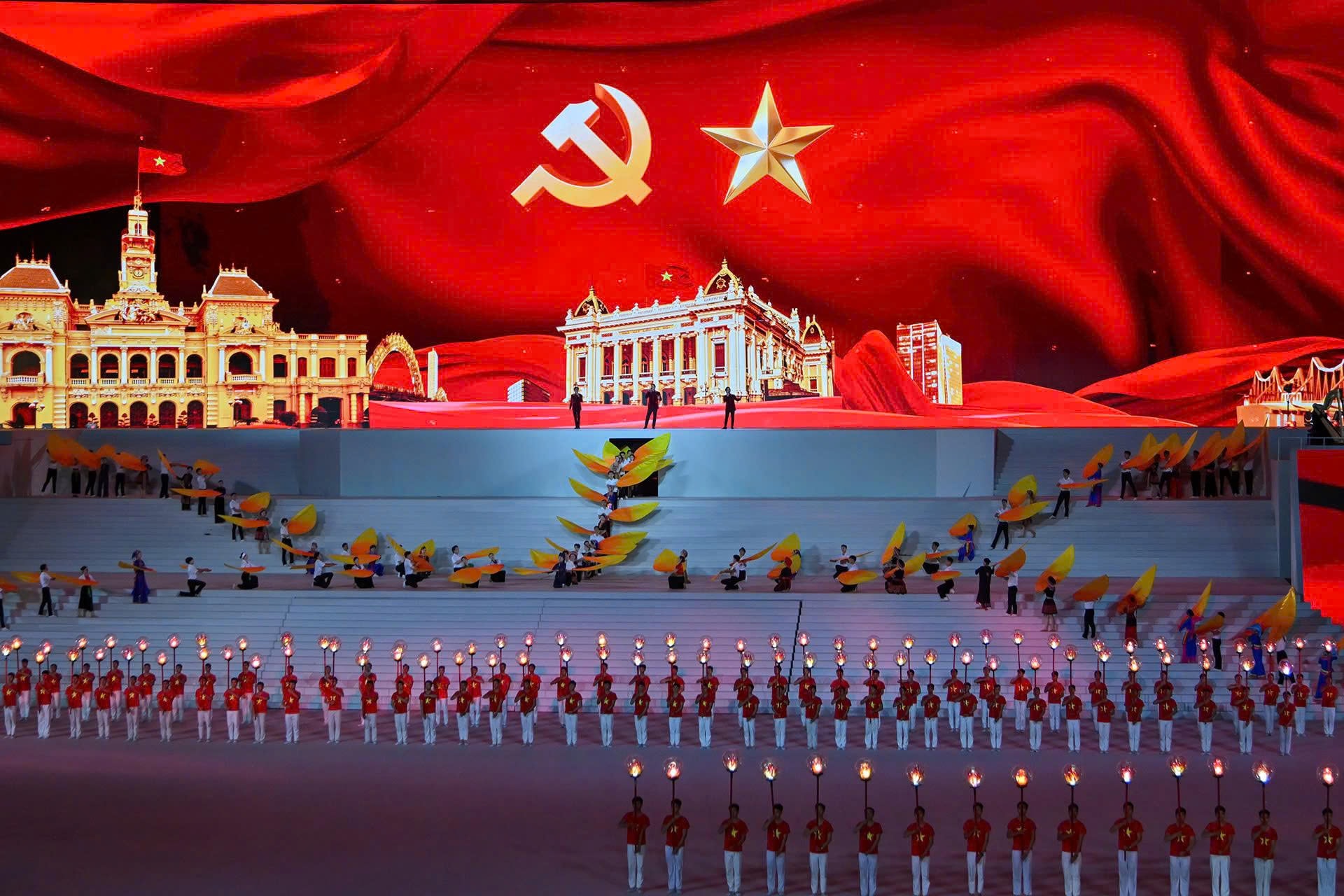 Khai mở hành trình vinh quang- Ảnh 1.