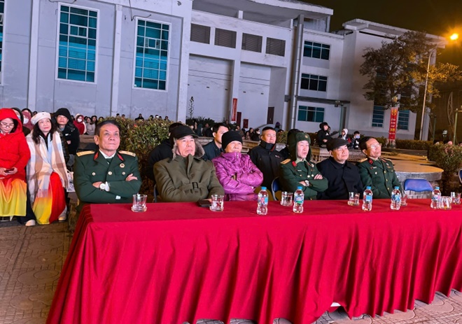 Chương trình nghệ thuật đặc biệt “Dưới lá cờ vẻ vang của Đảng”- Ảnh 3.