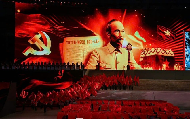 Chương trình nghệ thuật đặc biệt “Dưới lá cờ vẻ vang của Đảng”- Ảnh 5.