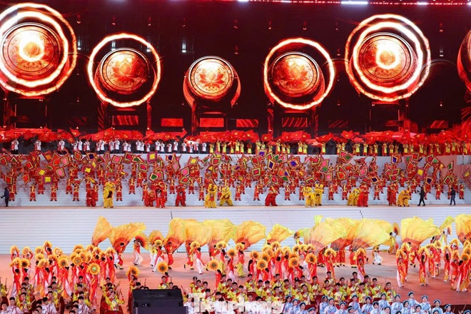 Chương trình nghệ thuật đặc biệt “Dưới lá cờ vẻ vang của Đảng”- Ảnh 7.