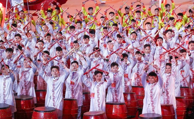 Chương trình nghệ thuật đặc biệt “Dưới lá cờ vẻ vang của Đảng”- Ảnh 9.