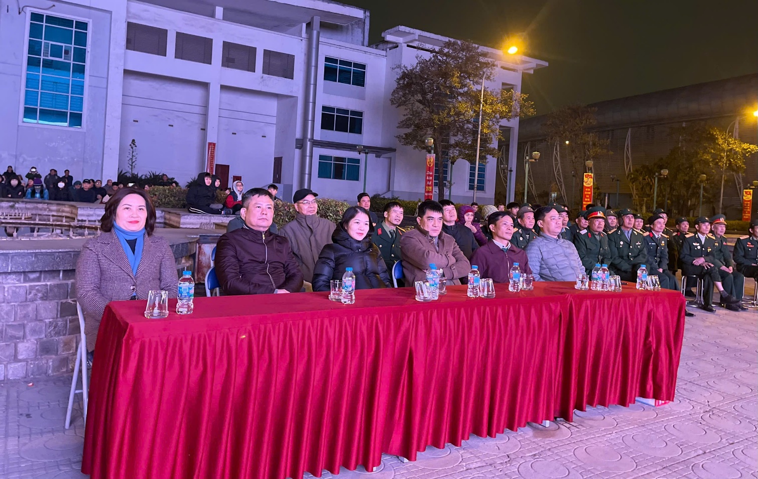 Chương trình nghệ thuật đặc biệt “Dưới lá cờ vẻ vang của Đảng”- Ảnh 2.