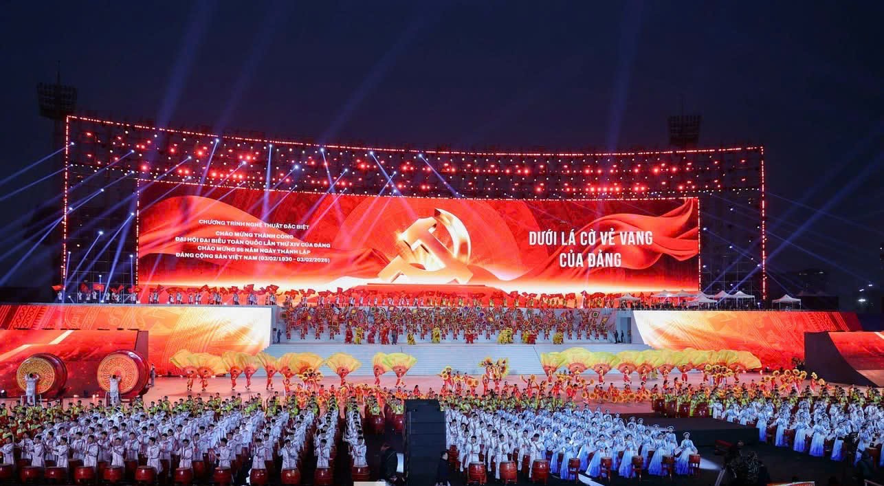 Chương trình nghệ thuật đặc biệt “Dưới lá cờ vẻ vang của Đảng”- Ảnh 4.