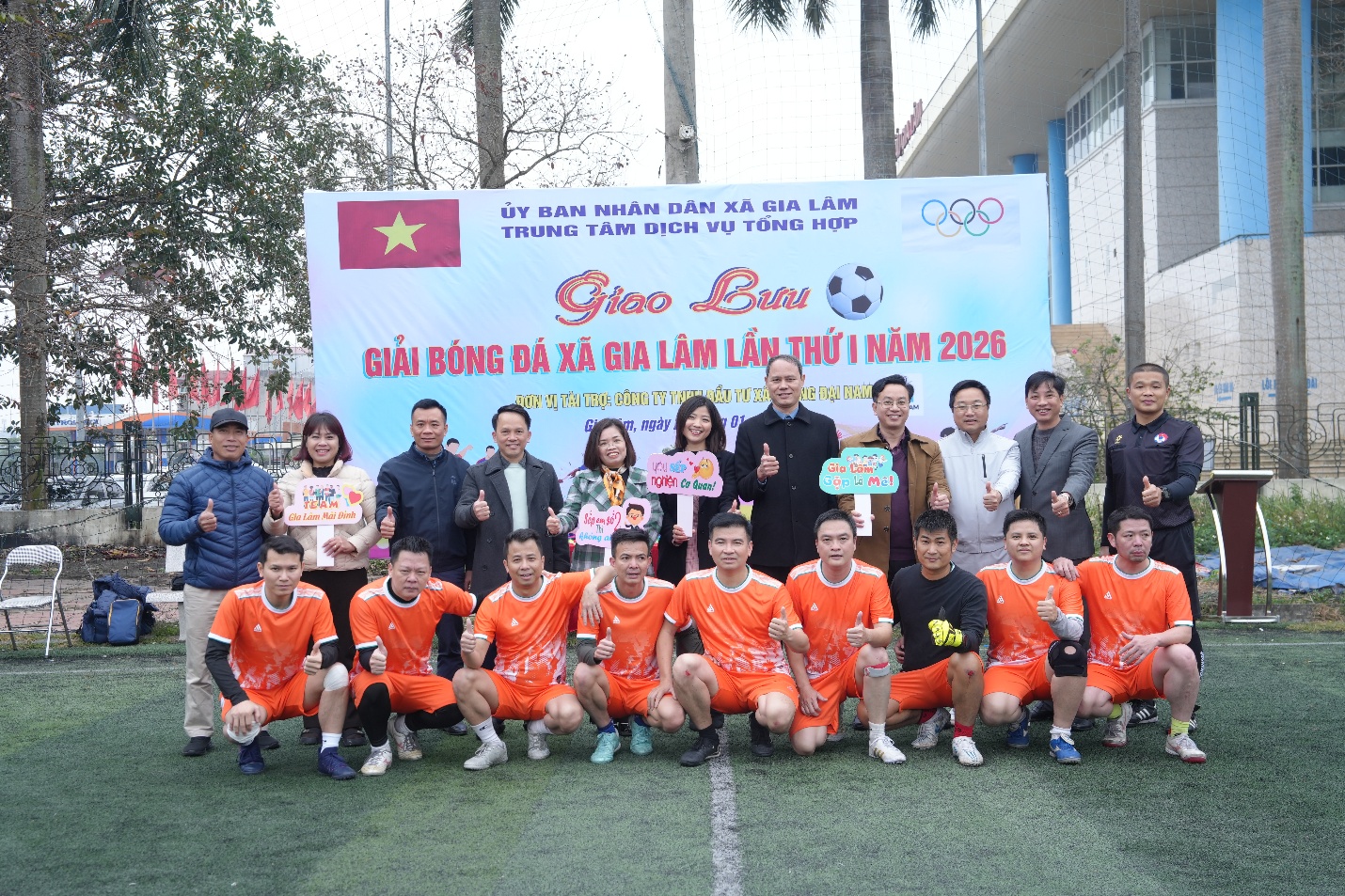 Sôi nổi Giải giao lưu bóng đá xã Gia Lâm lần thứ I năm 2026 chào mừng thành công Đại hội Đảng toàn quốc lần thứ XIV.- Ảnh 8.