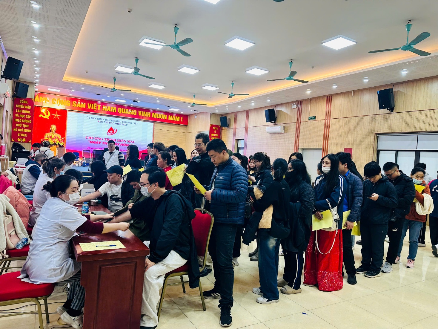 PHƯỜNG PHƯƠNG LIỆT TỔ CHỨC THÀNH CÔNG NGÀY HỘI HIẾN MÁU TÌNH NGUYỆN "NGÀY THỨ BẢY HỒNG"- Ảnh 1.