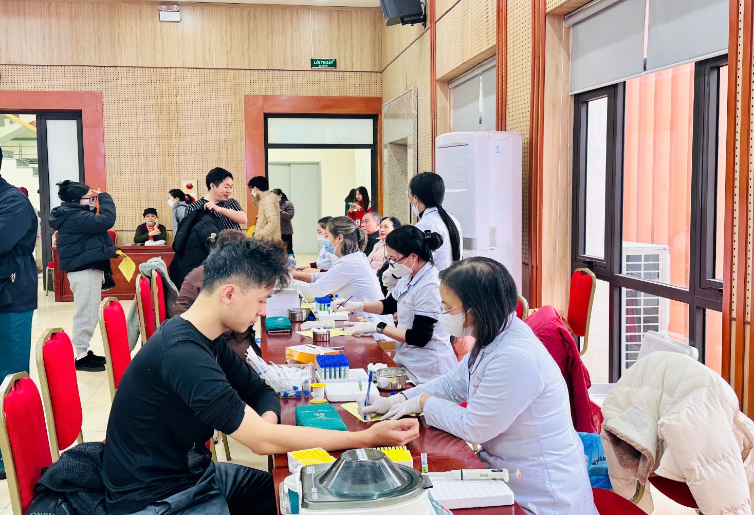 PHƯỜNG PHƯƠNG LIỆT TỔ CHỨC THÀNH CÔNG NGÀY HỘI HIẾN MÁU TÌNH NGUYỆN "NGÀY THỨ BẢY HỒNG"- Ảnh 9.