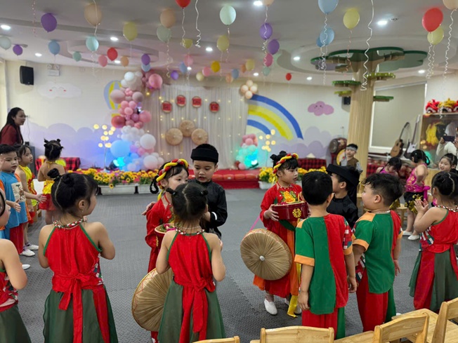 Phát triển ngôn ngữ và thẩm mỹ: Nền tảng cho sự phát triển toàn diện của trẻ mầm non- Ảnh 7.