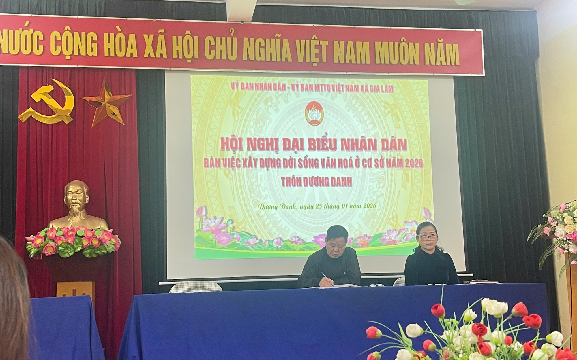 Thường trực Đảng ủy xã Gia Lâm dự hội nghị đại biểu nhân dân bàn về xây dựng đời sống văn hóa ở cơ sở năm 2026