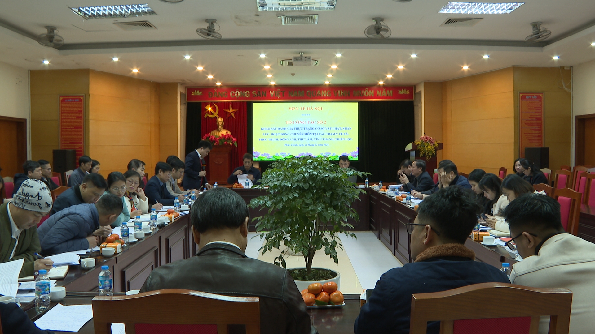 Sở Y tế Hà Nội khảo sát cơ sở vật chất, nhân lực tại các trạm y tế xã- Ảnh 1.