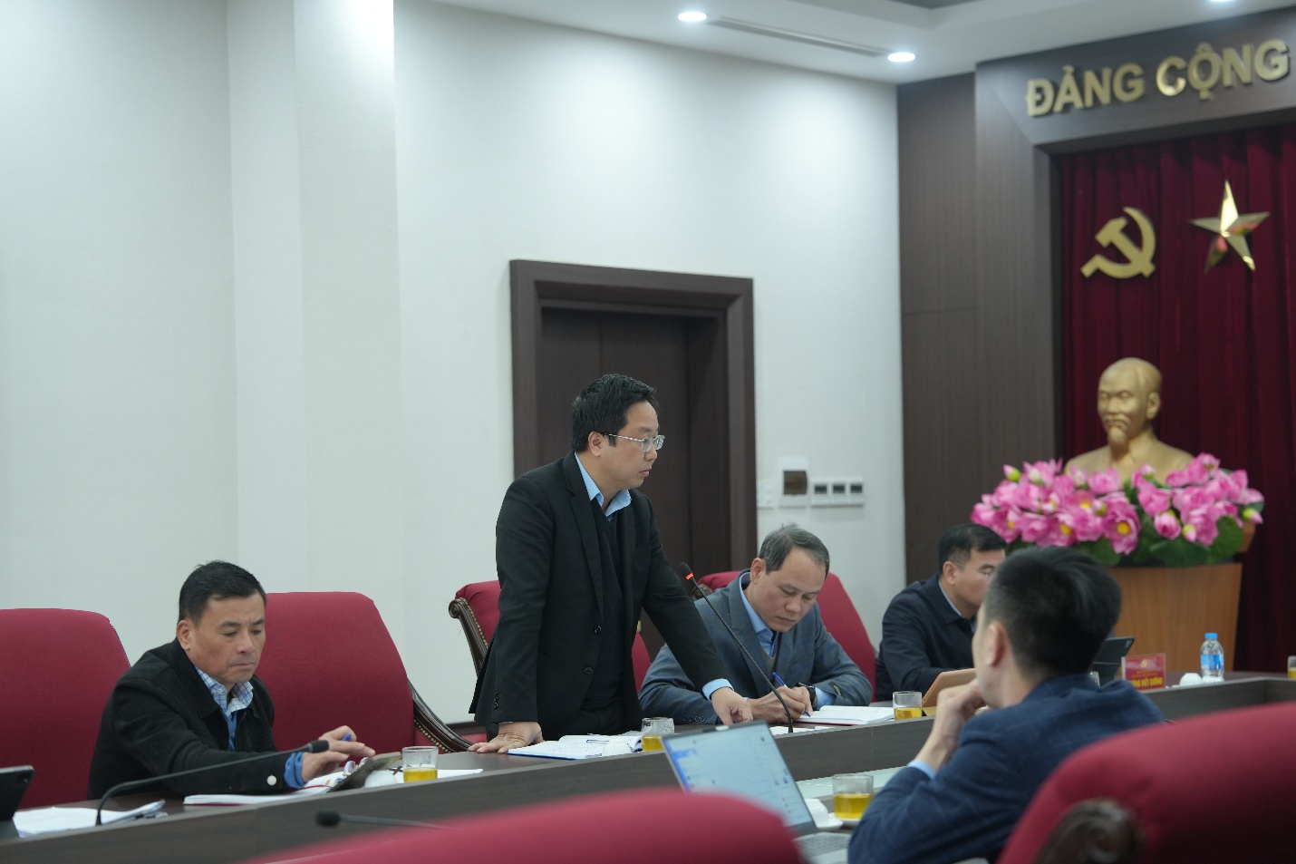 BCĐ Bầu cử và Ủy ban Bầu cử xã Gia Lâm giao ban rà soát tiến độ công tác bầu cử- Ảnh 4.