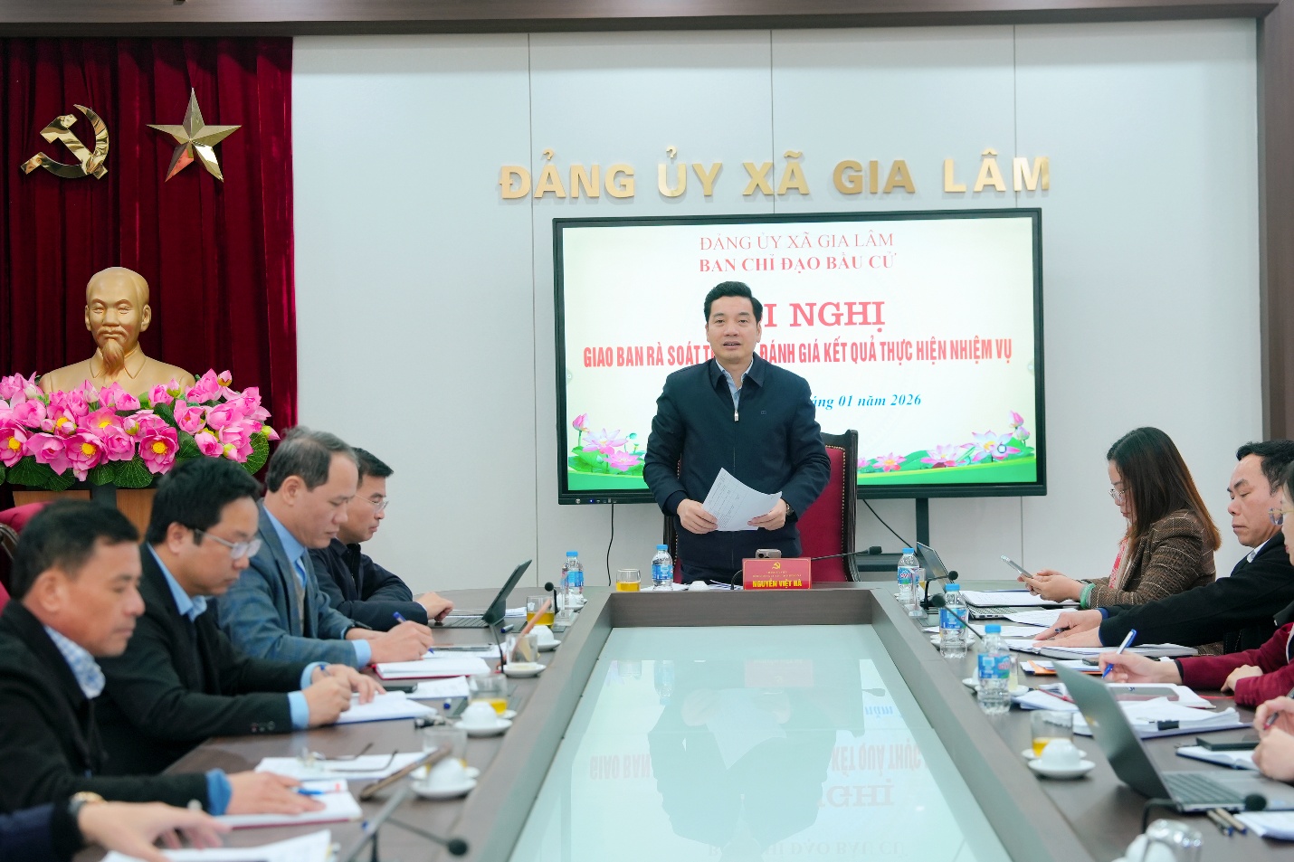 BCĐ Bầu cử và Ủy ban Bầu cử xã Gia Lâm giao ban rà soát tiến độ công tác bầu cử- Ảnh 5.