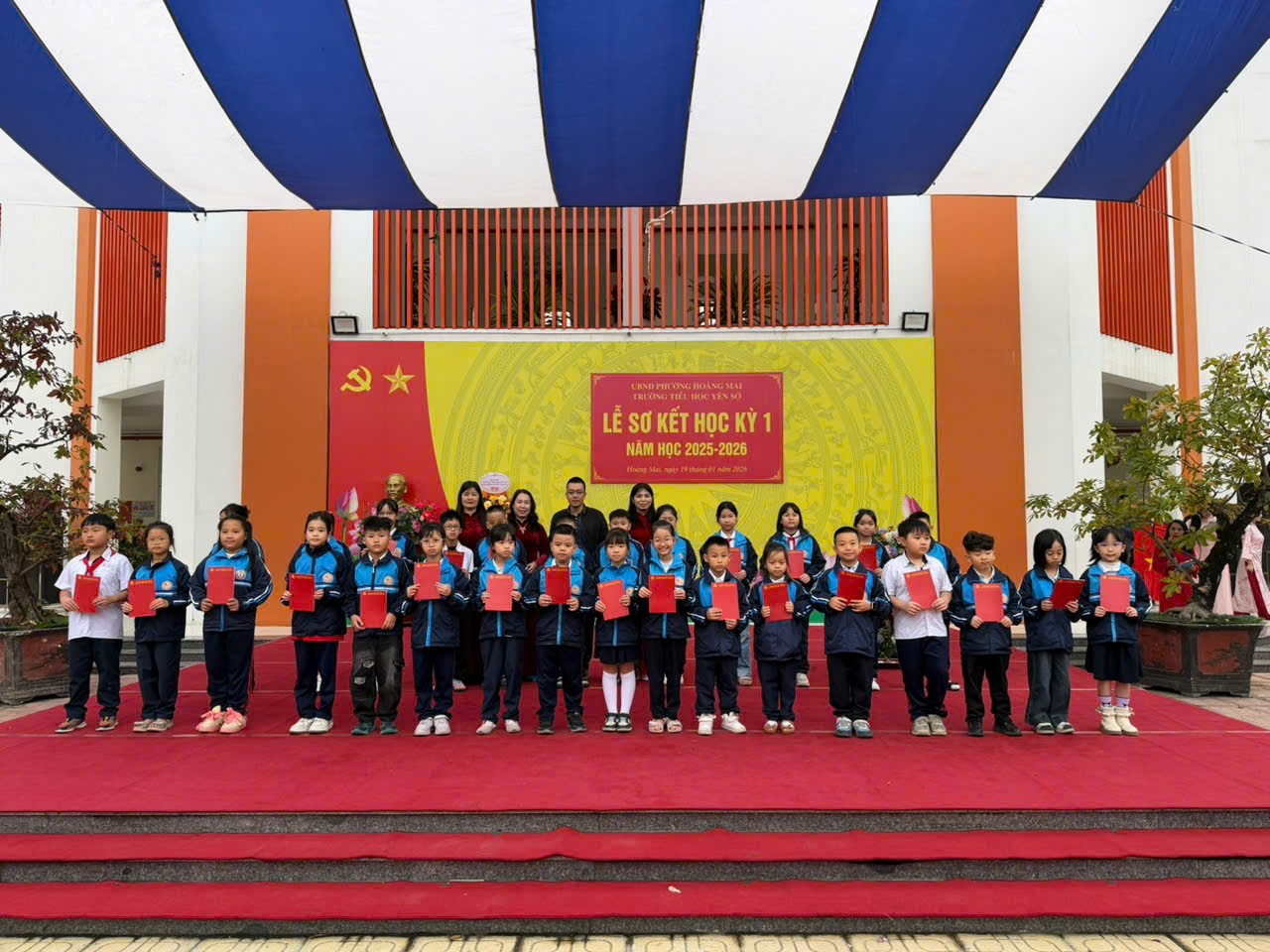 Trường Tiểu học Yên Sở long trọng tổ chức Lễ sơ kết học kỳ I, Năm học 2025 - 2026- Ảnh 3.