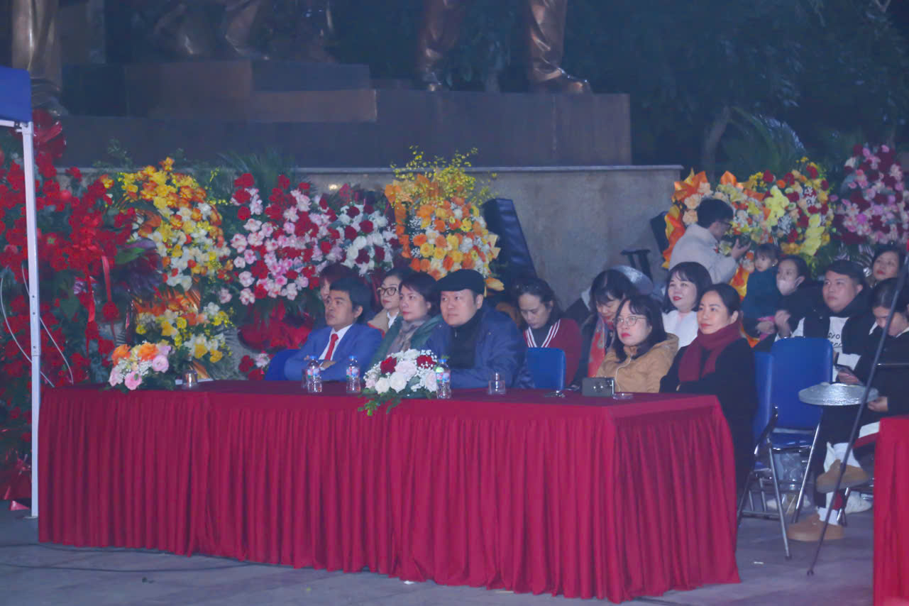 Phường Hai Bà Trưng tổ chức chương trình nghệ thuật chào mừng Đại hội Đại biểu Toàn quốc lần thứ XIV của Đảng- Ảnh 2.