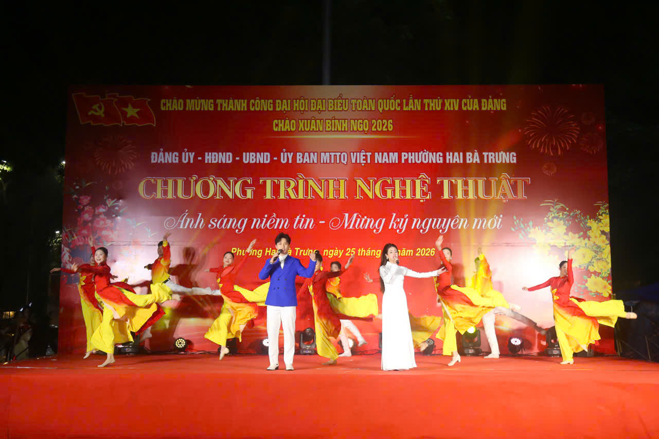 Phường Hai Bà Trưng tổ chức chương trình nghệ thuật chào mừng Đại hội Đại biểu Toàn quốc lần thứ XIV của Đảng- Ảnh 9.