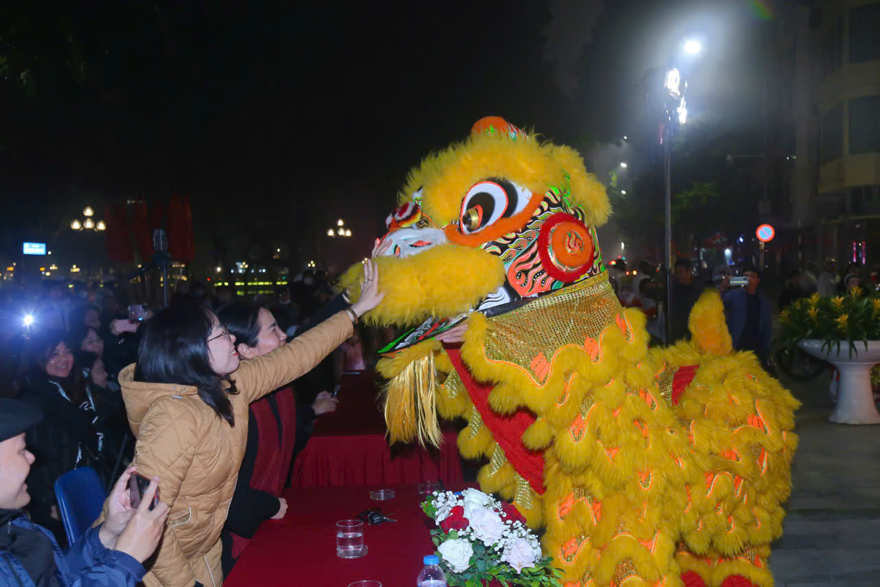 Phường Hai Bà Trưng tổ chức chương trình nghệ thuật chào mừng Đại hội Đại biểu Toàn quốc lần thứ XIV của Đảng- Ảnh 14.