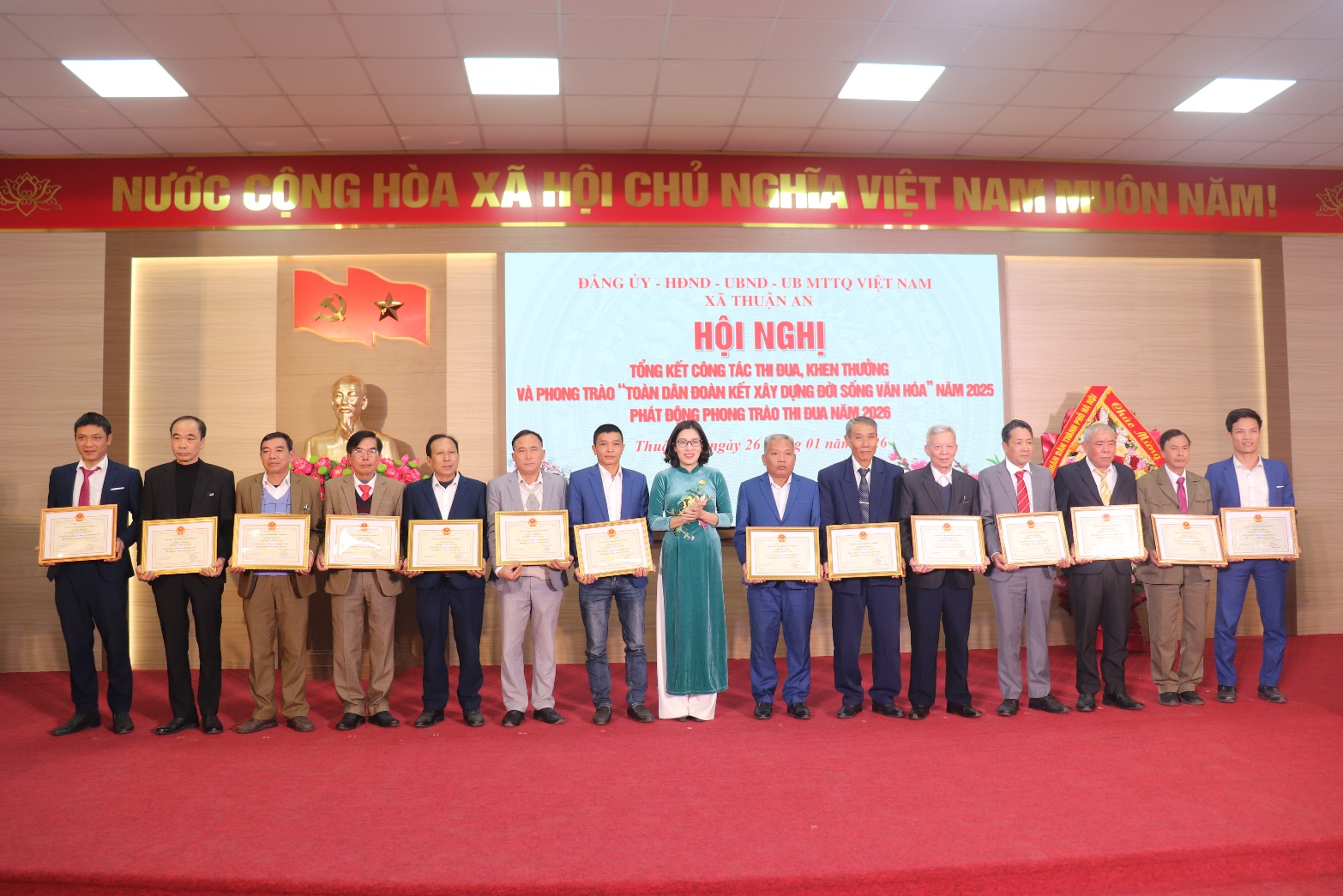 Xã Thuận An tổng kết công tác thi đua, khen thưởng và phong trào “Toàn dân đoàn kết xây dựng đời sống văn hóa” năm 2025, phát động phong trào thi đua năm 2026- Ảnh 12.