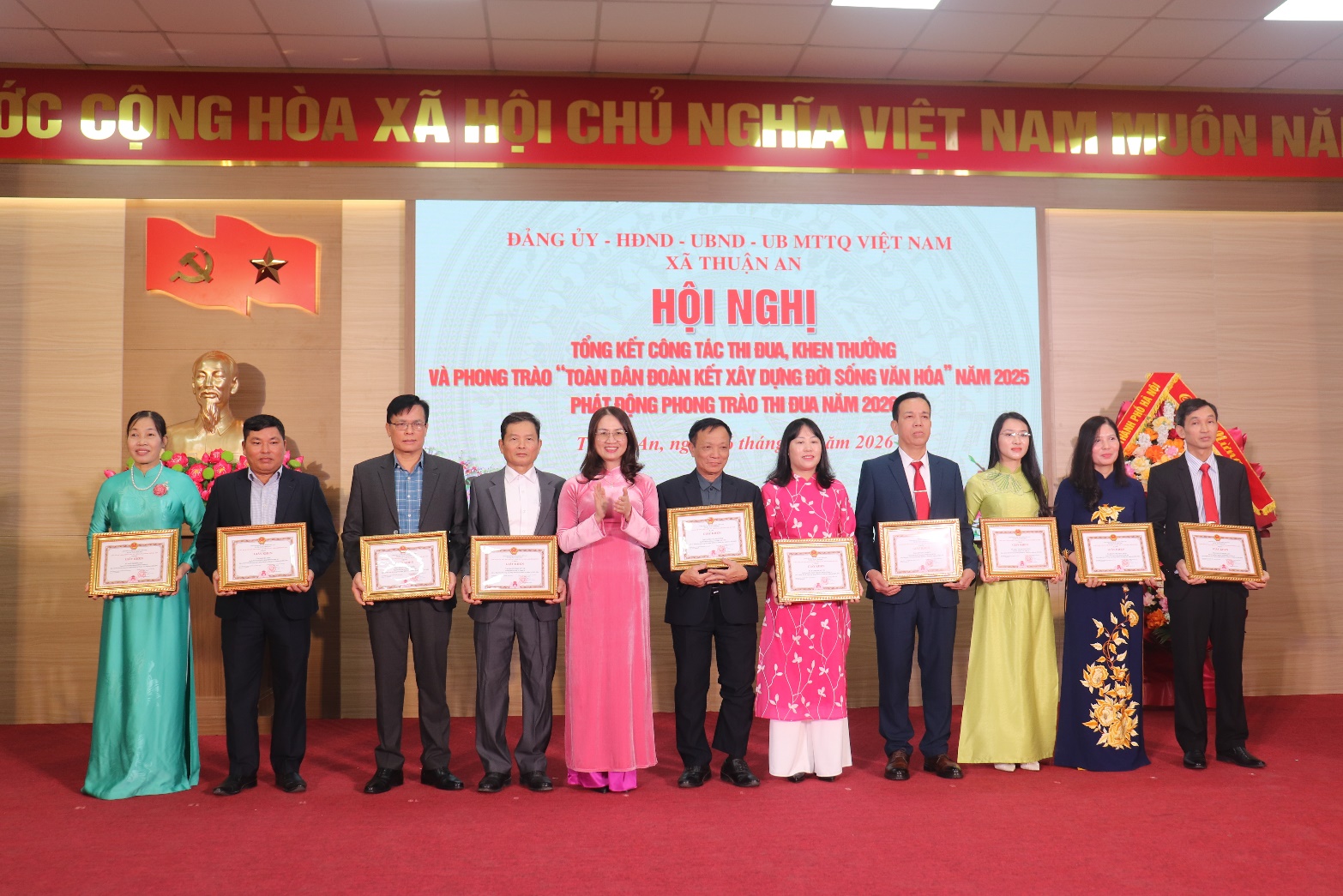 Xã Thuận An tổng kết công tác thi đua, khen thưởng và phong trào “Toàn dân đoàn kết xây dựng đời sống văn hóa” năm 2025, phát động phong trào thi đua năm 2026- Ảnh 15.