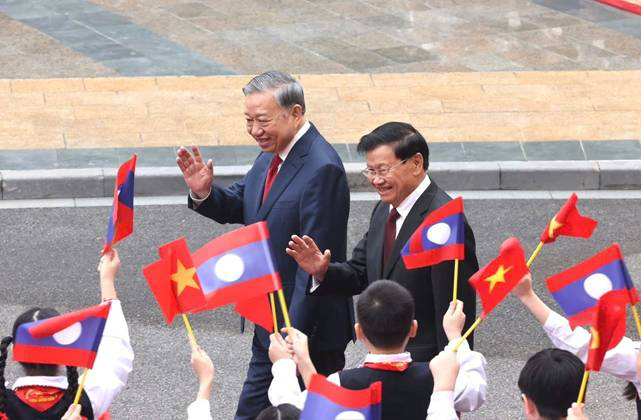 Thiếu nhi Thăng Long vinh dự đón Tổng Bí thư, Chủ tịch nước Lào- Ảnh 3.