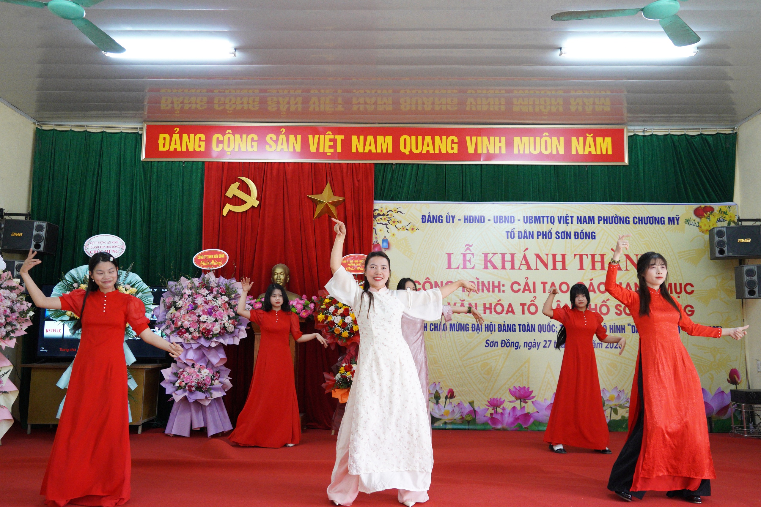 Lễ khánh thành công trình cải tạo các hạng mục nhà văn hóa tổ dân phố Sơn Đồng- Ảnh 3.