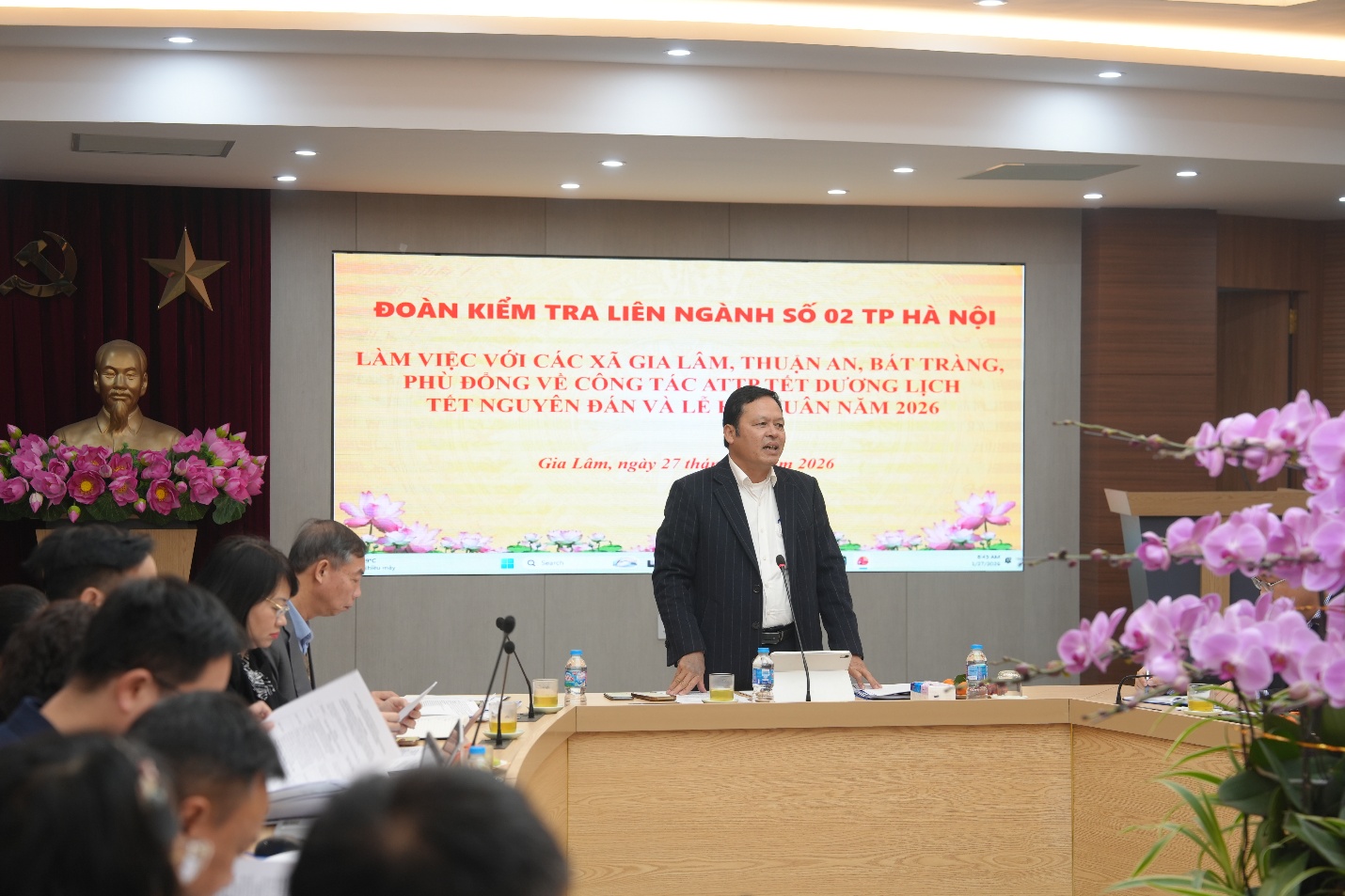 Đoàn kiểm tra liên ngành số 02 thành phố Hà Nội làm việc về công tác an toàn thực phẩm tại xã Gia Lâm- Ảnh 4.