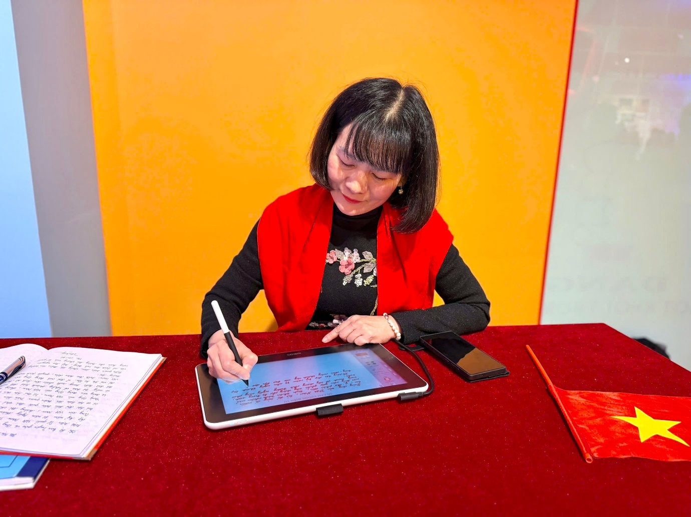 Chi bộ Trường Tiểu học Thanh Xuân Nam tổ chức thành công  sinh hoạt chuyên đề quý I năm 2026:Nâng cao nhận thức và rèn luyện đạo đức của người cán bộ,
đảng viên trong thời kỳ mới"- Ảnh 6.