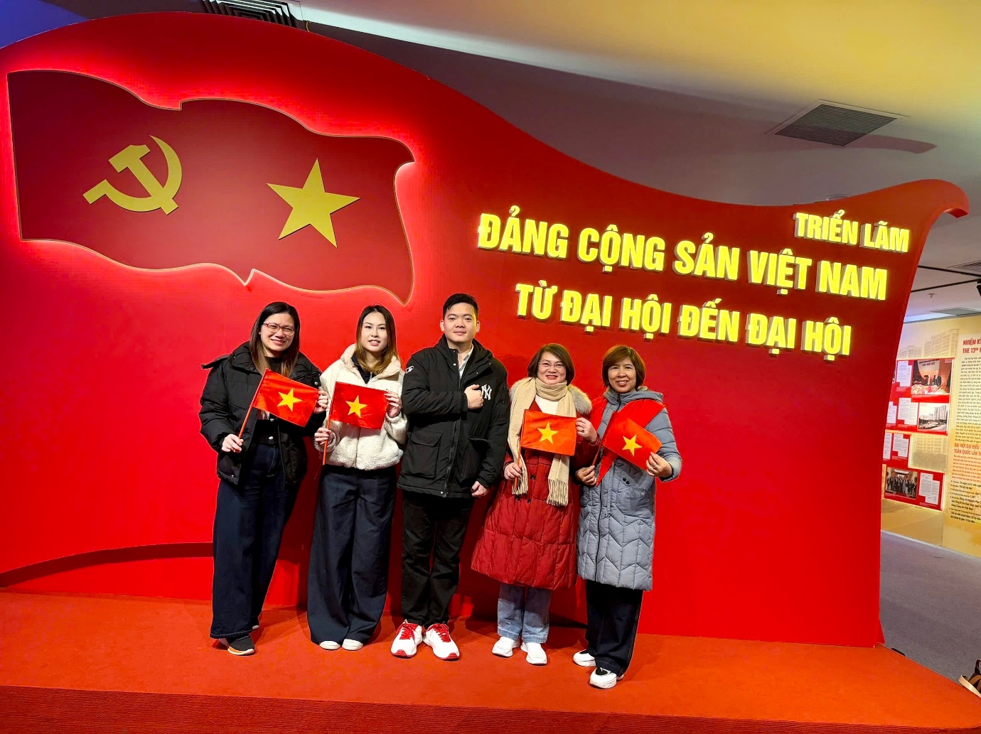 Chi bộ Trường Tiểu học Thanh Xuân Nam tổ chức thành công  sinh hoạt chuyên đề quý I năm 2026:Nâng cao nhận thức và rèn luyện đạo đức của người cán bộ,
đảng viên trong thời kỳ mới"- Ảnh 16.