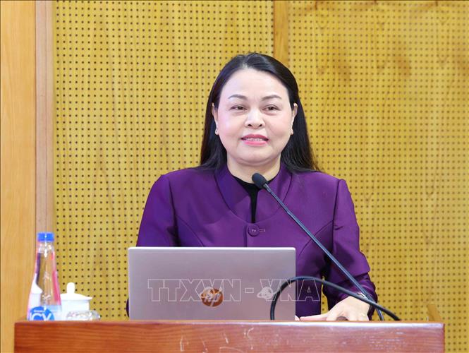 Đảng ủy Phường Giảng Võ tiếp sóng Hội nghị báo cáo viên Trung ương và Thông báo nhanh Kết quả Đại hội đại biểu toàn quốc lần thứ XIV của Đảng

- Ảnh 1.