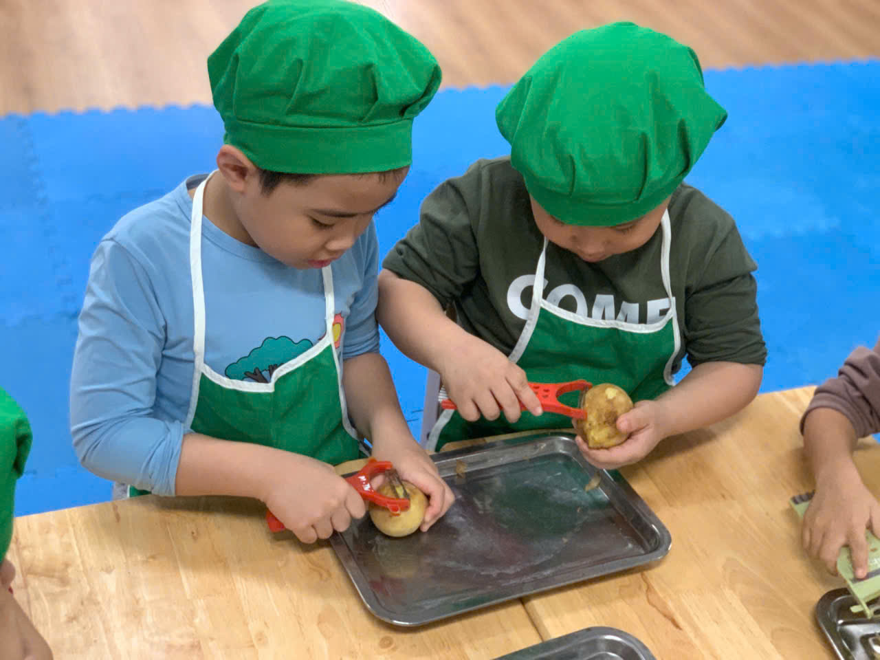 GIEO HẠT YÊU THƯƠNG TỪ NHỮNG ĐIỀU NHỎ BÉ- Ảnh 2.