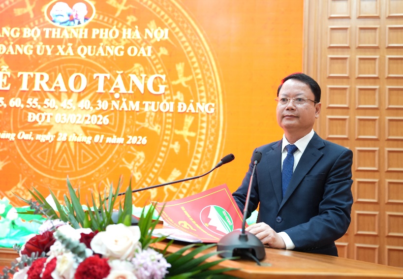 Lễ trao Huy hiệu Đảng đợt 03/02/2026- Ảnh 5.