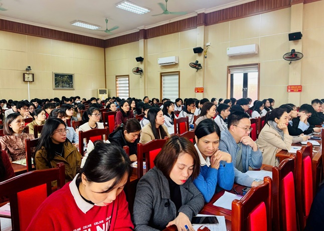 Đảng uỷ xã Hoài Đức tổ chức lớp bồi dưỡng nhận thức về Đảng đợt 1 năm 2026- Ảnh 4.