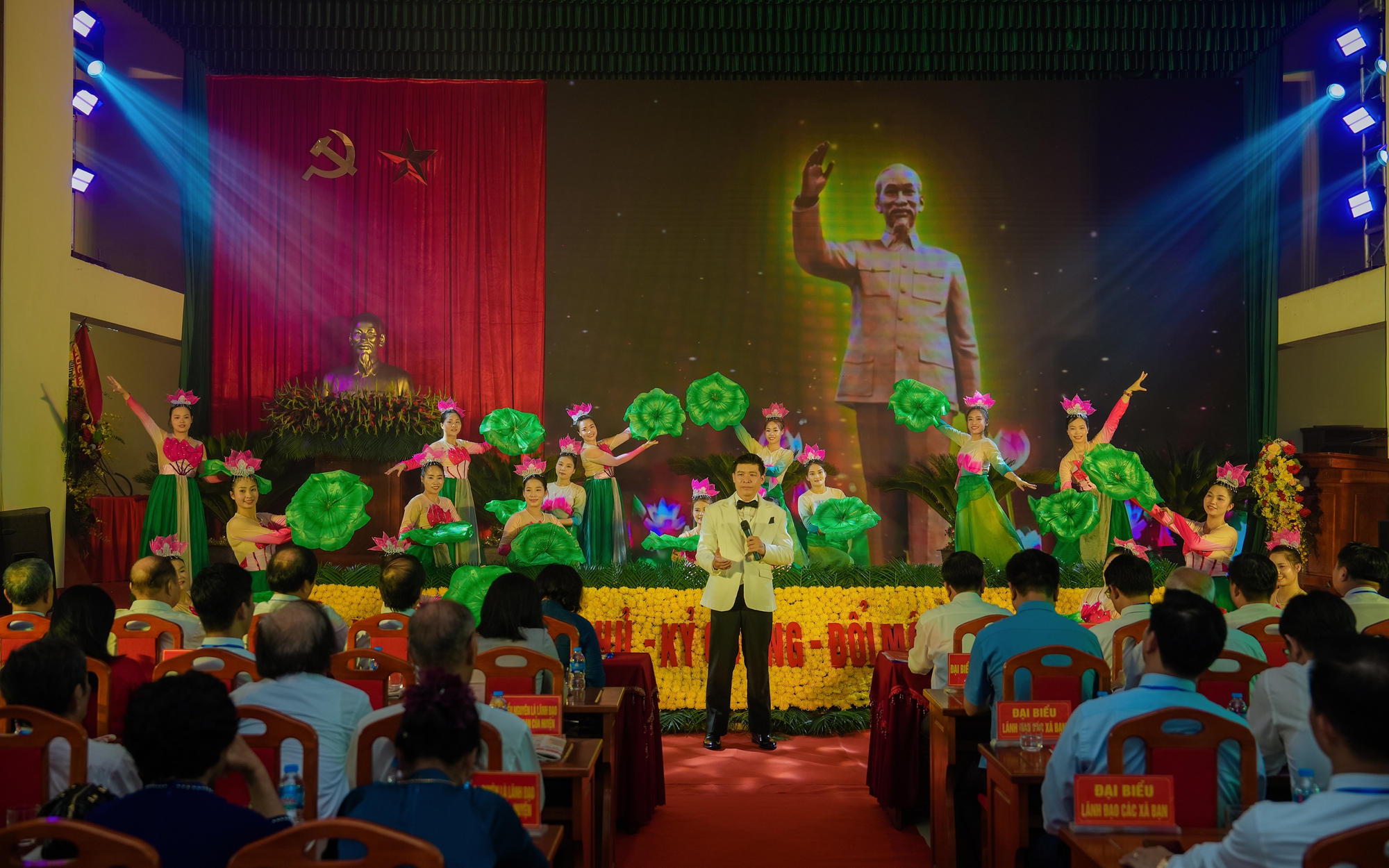 Tiết mục văn nghệ Chào mừng ĐH Đại biểu Đảng bộ xã Bình Minh, nhiệm kỳ 2025 - 2026