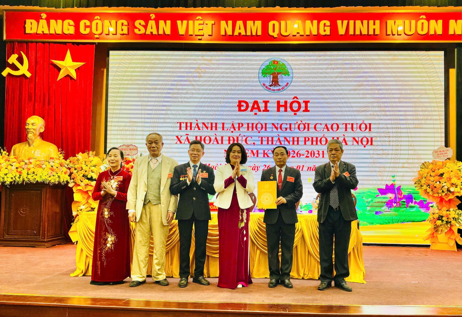 Đại hội thành lập Hội Người cao tuổi xã Hoài Đức nhiệm kỳ 2026 - 2031 thành công tốt đẹp- Ảnh 2.