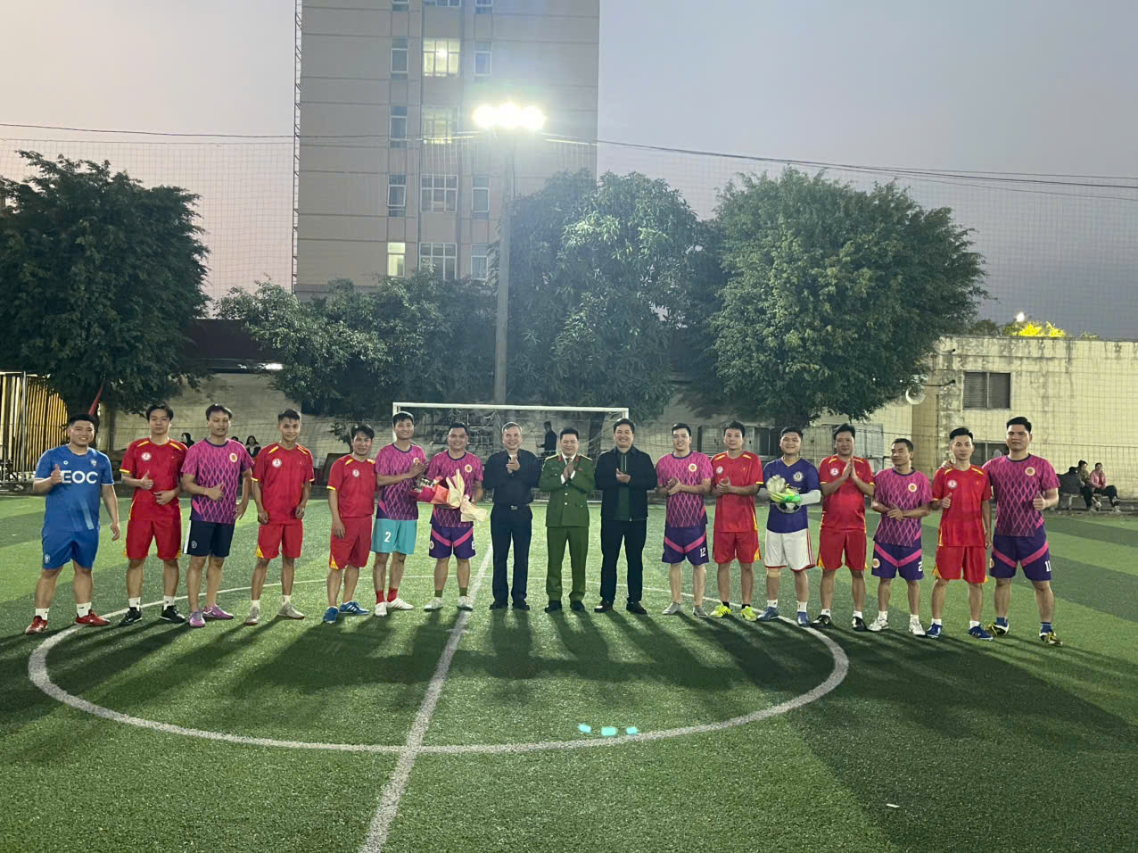 BVĐK MỸ ĐỨC VÀ CÔNG AN XÃ MỸ ĐỨC: KÝ KẾT QUY CHẾ PHỐI HỢP XÂY DỰNG MÔI TRƯỜNG Y TẾ AN TOÀN, THÂN THIỆN- Ảnh 8.