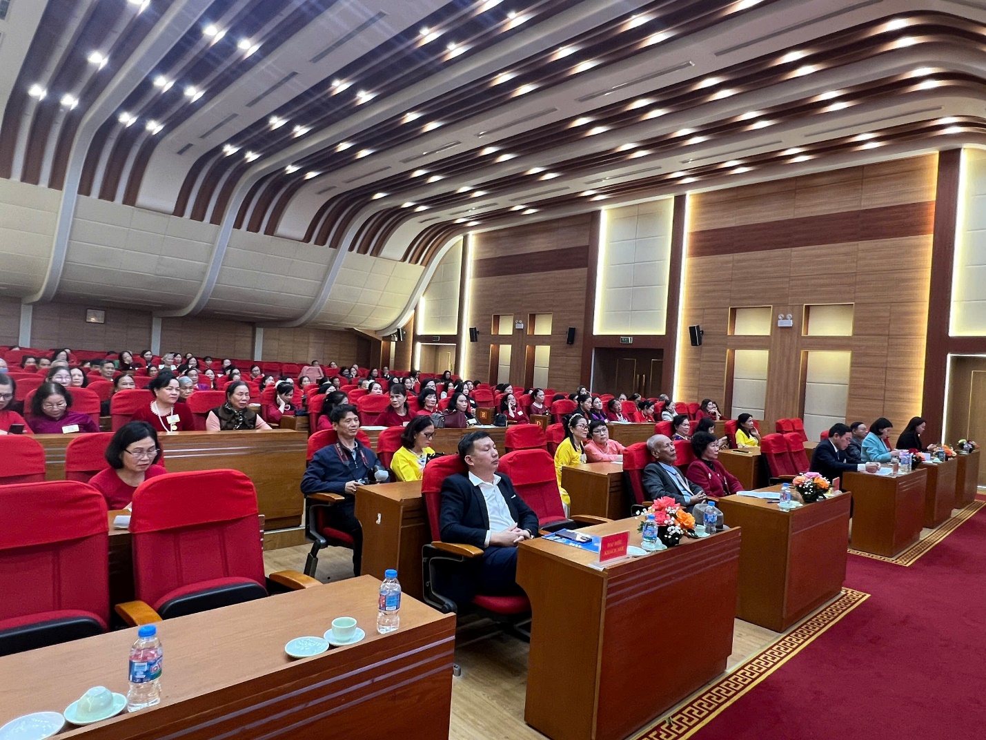 Đại hội đại biểu Hội Cựu giáo chức xã Gia Lâm lần thứ nhất, nhiệm kỳ 2025 – 2030- Ảnh 1.