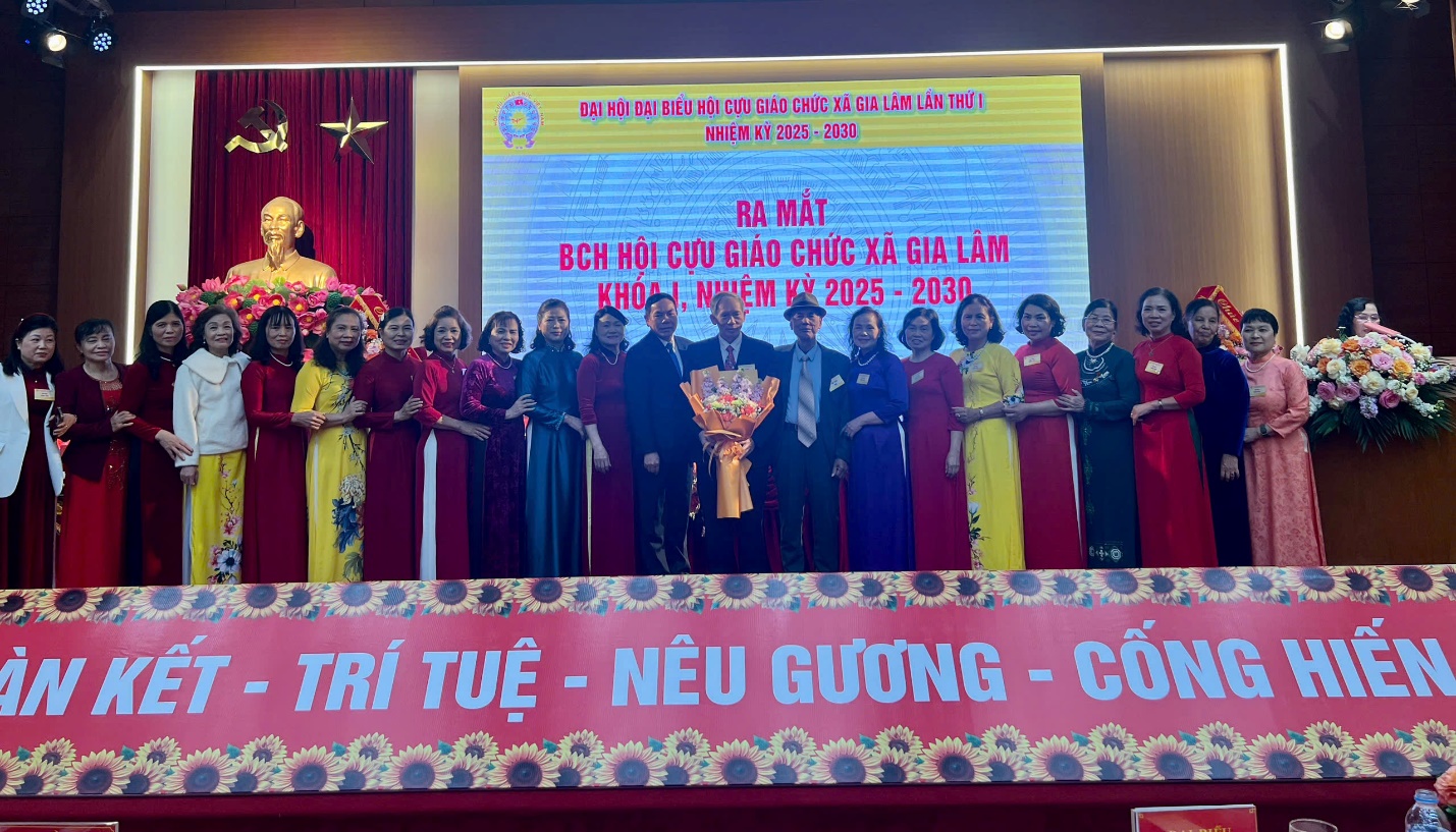 Đại hội đại biểu Hội Cựu giáo chức xã Gia Lâm lần thứ nhất, nhiệm kỳ 2025 – 2030- Ảnh 6.