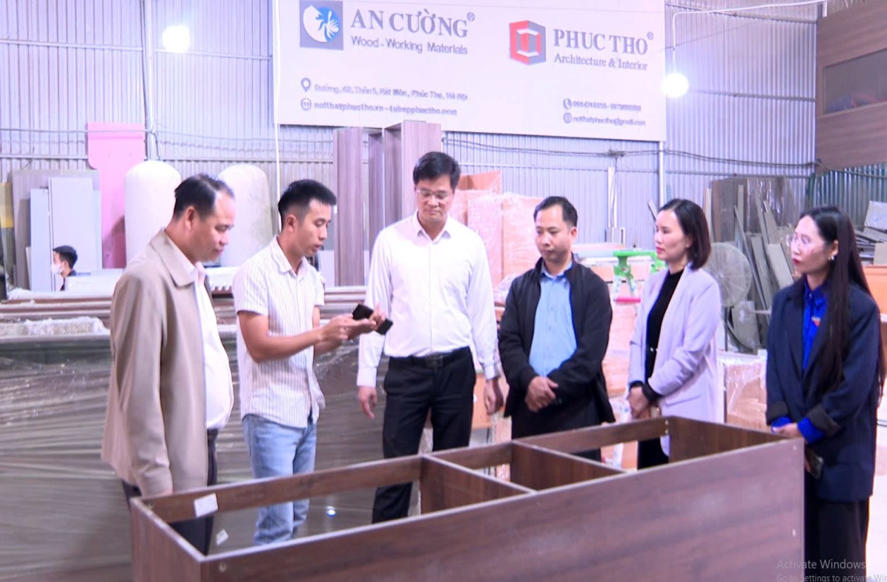 Thanh niên xã Hát Môn khởi nghiệp từ tình bạn, niềm tin đi đến thành công- Ảnh 1.