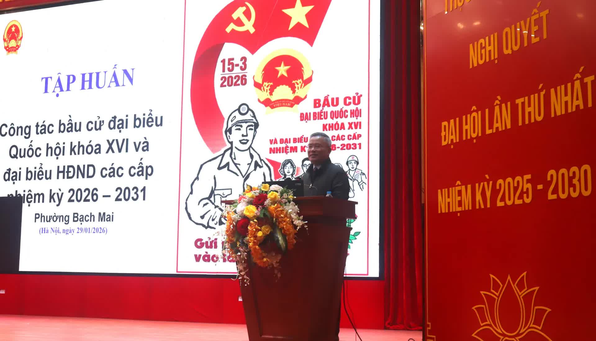 Phường Bạch Mai: tập huấn nghiệp vụ về công tác bầu cử tới 100% cán bộ làm công tác bầu cử- Ảnh 4.