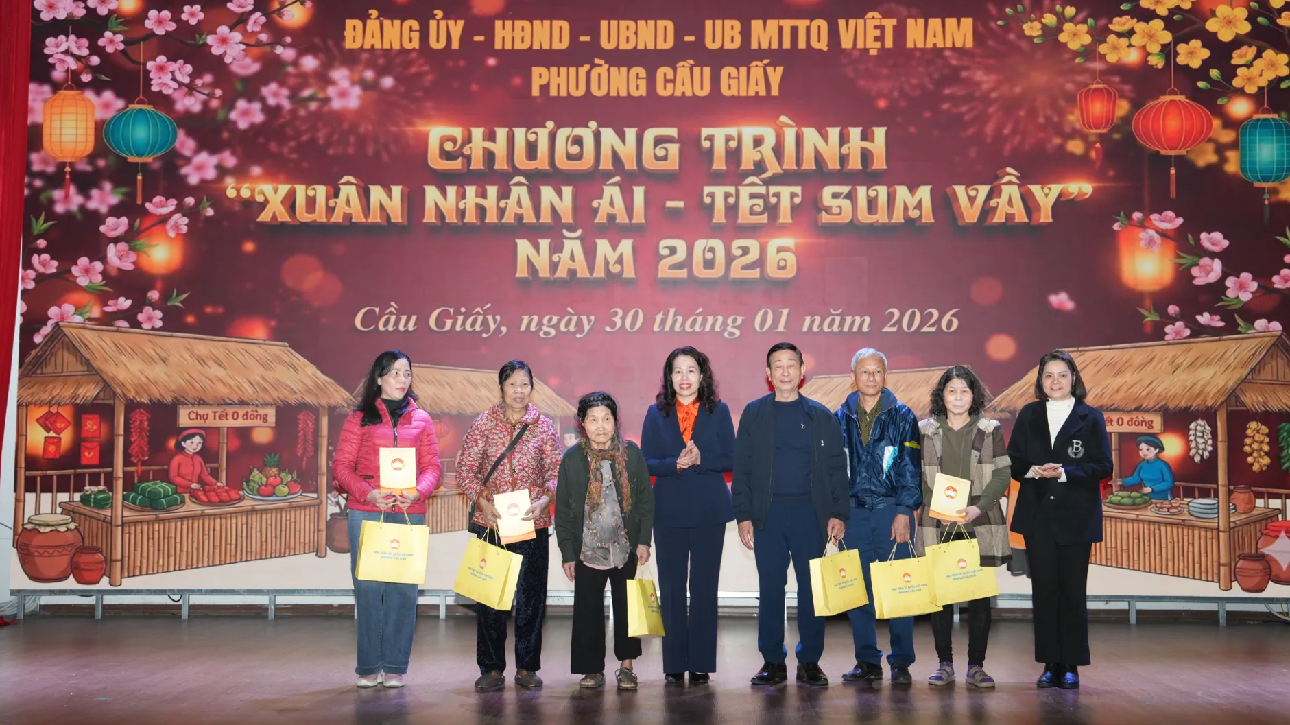 Ấm áp chương trình “Xuân Nhân Ái – Tết Sum Vầy năm 2026” tại phường Cầu Giấy- Ảnh 3.