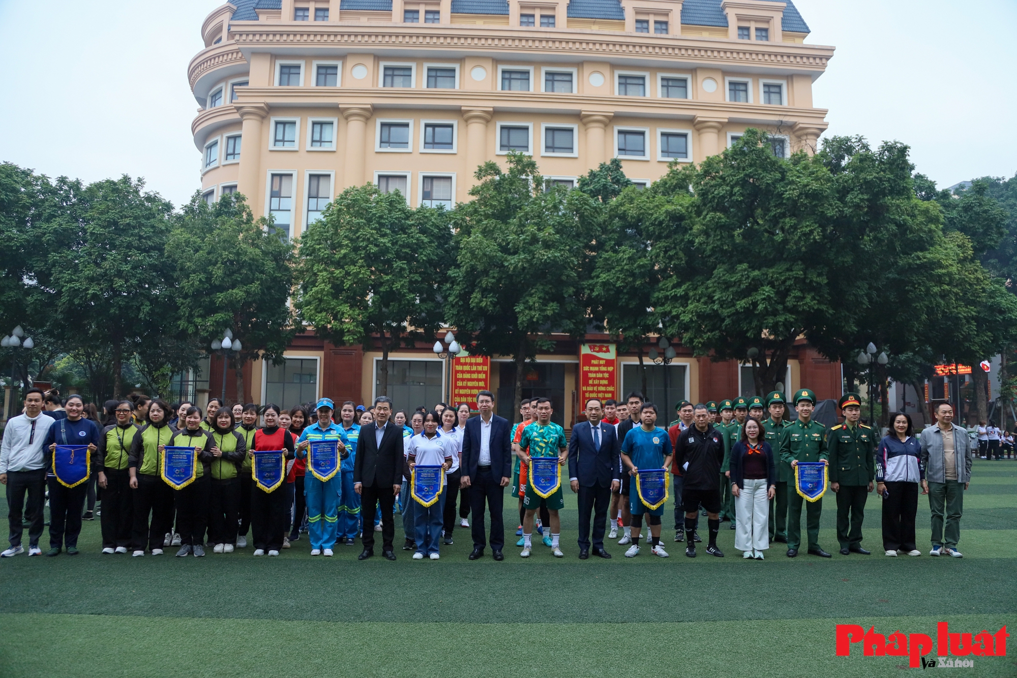 Sôi nổi giải thể thao Mừng Đảng – Mừng Xuân Bính Ngọ 2026 của phường Cửa Nam- Ảnh 2.