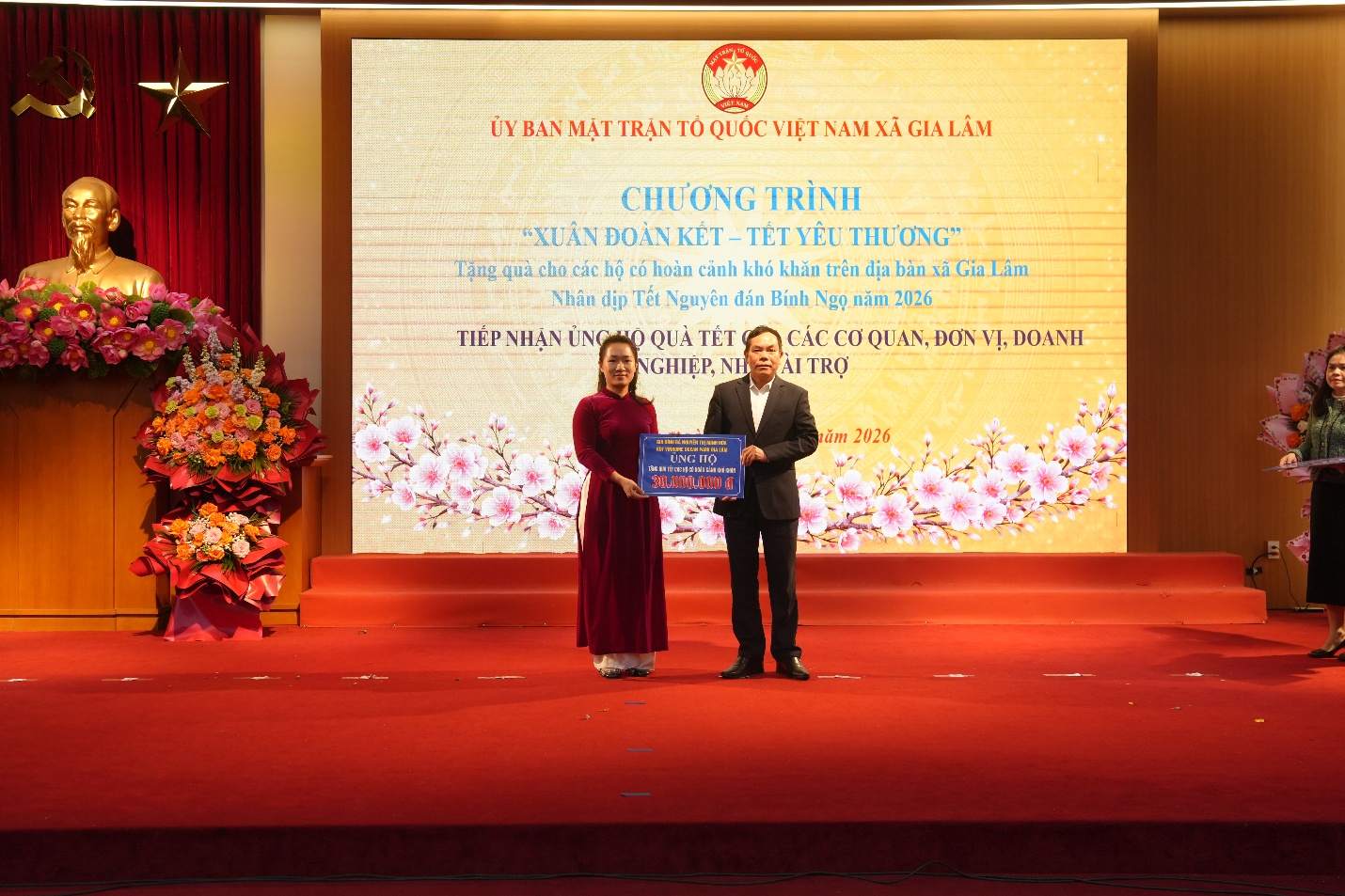 Ủy ban MTTQ xã Gia Lâm tổ chức chương trình tặng quà Tết “Xuân đoàn kết – Tết yêu thương”- Ảnh 5.