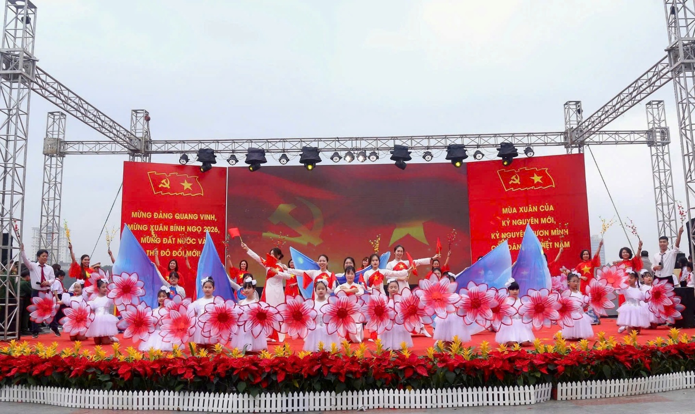 Phường Hai Bà Trưng tổ chức Ngày hội “Tết sum vầy, Xuân ơn Đảng” năm 2026- Ảnh 3.