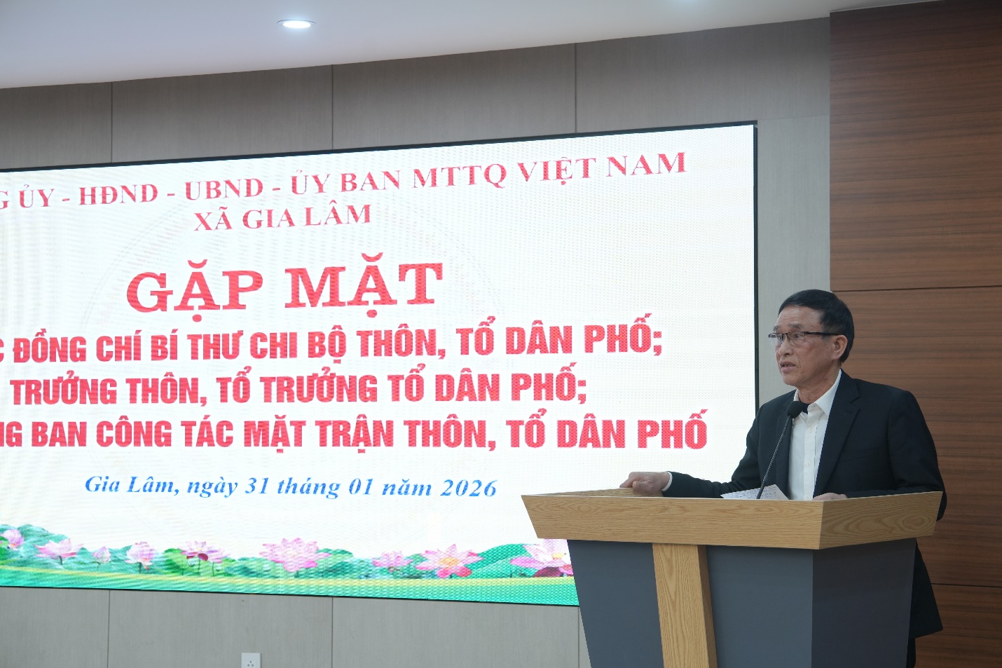 Xã Gia Lâm tổ chức gặp mặt các đồng chí Bí thư chi bộ thôn, tổ dân phố; Trưởng thôn, Tổ trưởng tổ dân phố; Trưởng ban Công tác Mặt trận thôn, tổ dân phố trên địa bàn xã- Ảnh 3.