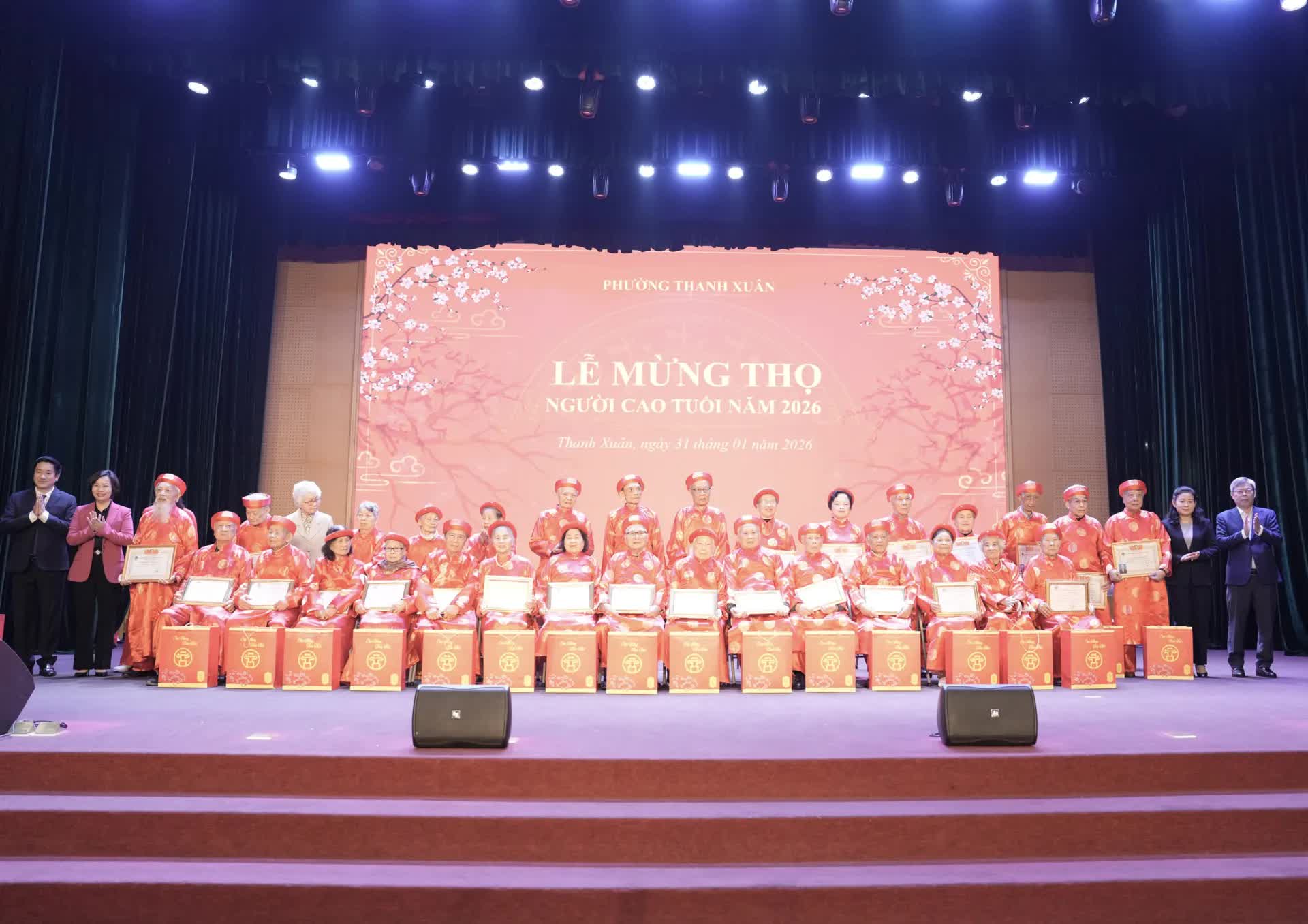 Xuân Nhân Ái - Tết ấm nghĩa tình ở phường Thanh Xuân- Ảnh 1.