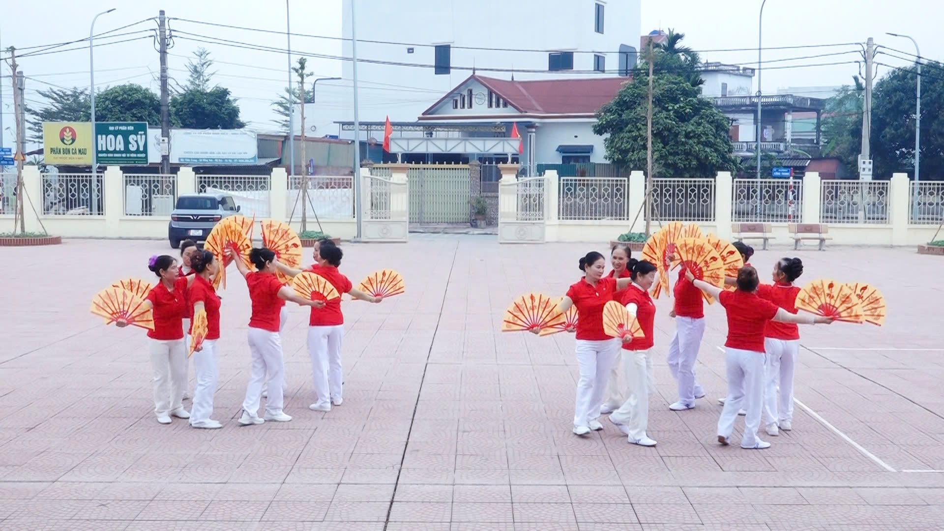 Lan toả hiệu quả mô hình Câu lạc bộ Liên thế hệ tự giúp nhau Thôn Trung, xã Hồng Sơn- Ảnh 2.