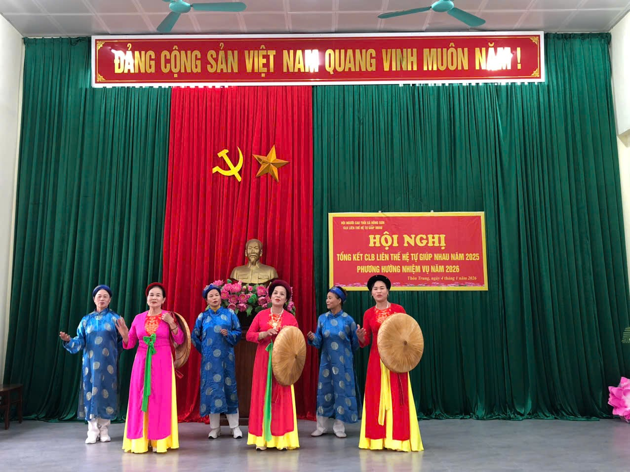 Lan toả hiệu quả mô hình Câu lạc bộ Liên thế hệ tự giúp nhau Thôn Trung, xã Hồng Sơn- Ảnh 3.