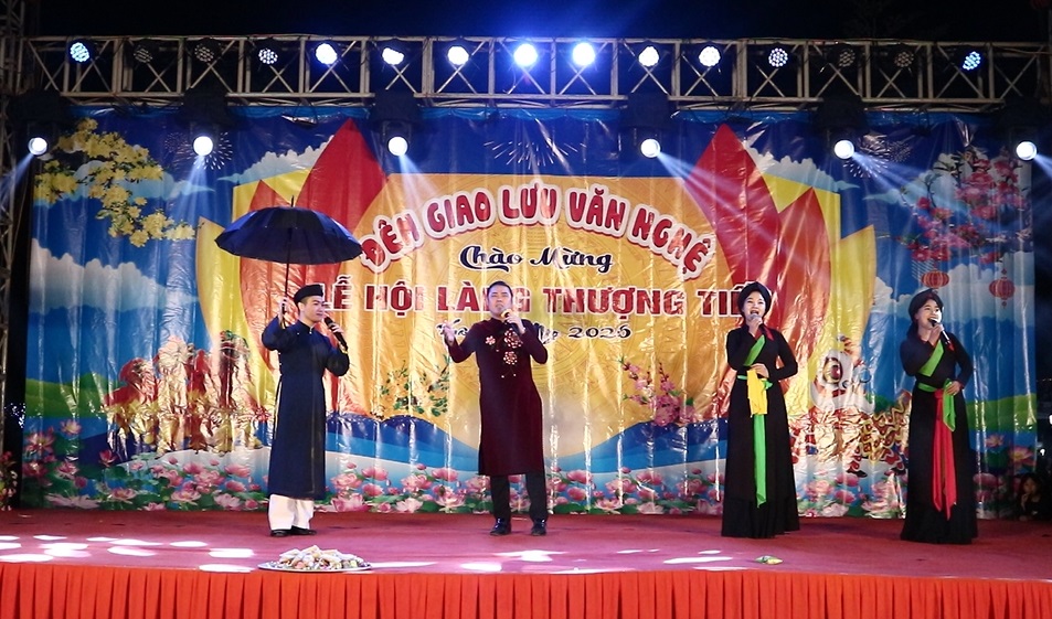 Lễ hội truyền thống và công trình Đền làng Thượng Tiết, biểu tượng của tinh thần yêu nước và sức mạnh đại đoàn kết toàn dân.- Ảnh 29.