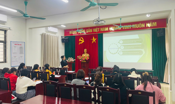 Trường mầm non Nam Tiến tổ chức chuyên đề “Hướng dẫn tích hợp nội dung giáo dục quyền con người - quyền trẻ em trong thực hiện chương trình giáo dục mẫu giáo”

- Ảnh 2.