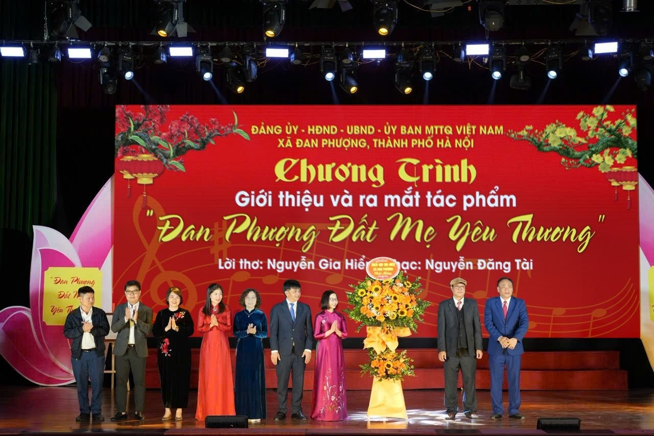 Đặc sắc Chương trình nghệ thuật Chào năm mới 2026 và giới thiệu tác phẩm “Đan phượng – đất mẹ yêu thương”- Ảnh 1.